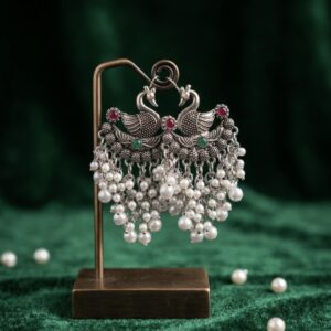 Twin Peacock Pearl Bunch Chandbalis